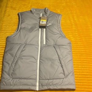 NWT Mens grey NIKE VEST